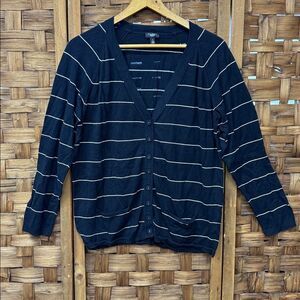 Beautiful Women’s Stripe Talbots cardigan